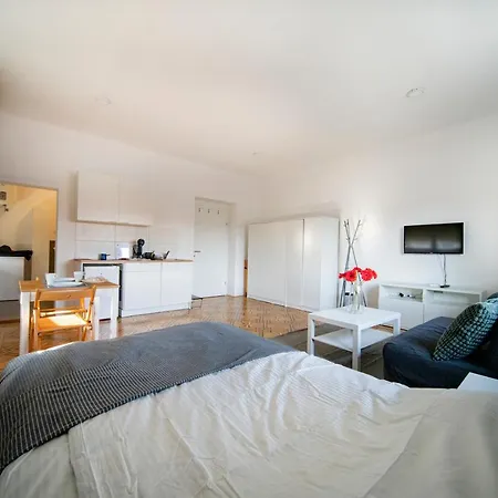 Apartment P & B *